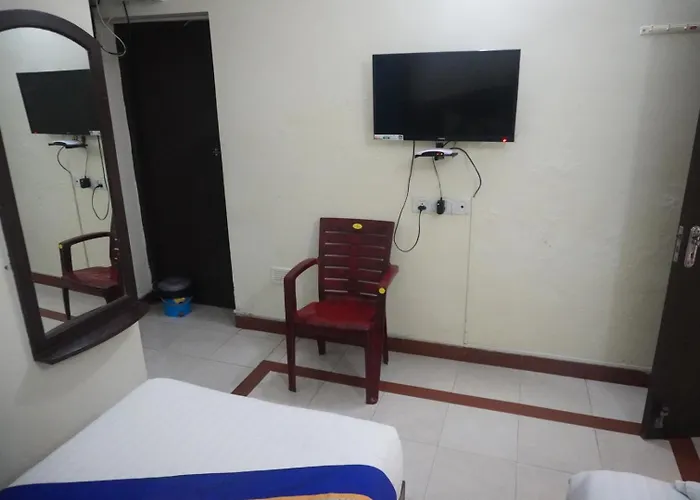 The Dolphin Park Hotel, Virugambakkam